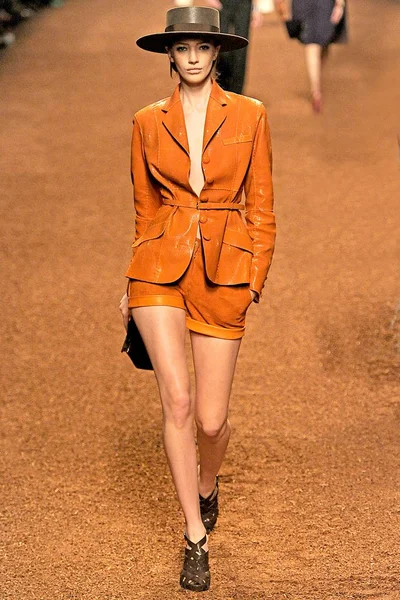 Look 31